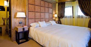 Hotel Bait De Angial