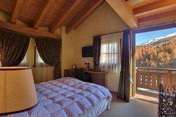 Hotel Bait De Angial 3*