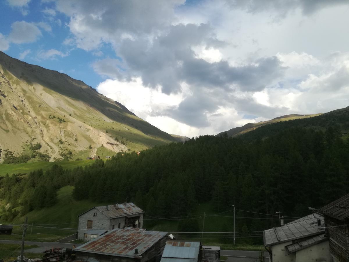 Bait De Angial Hotel